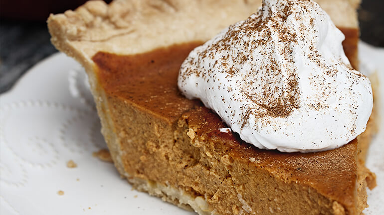 Spiced pumpkin pie